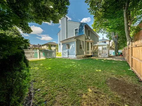 Exterior - 8 Spinney Path #4, Lynn, MA 01902 photo 6 of 6