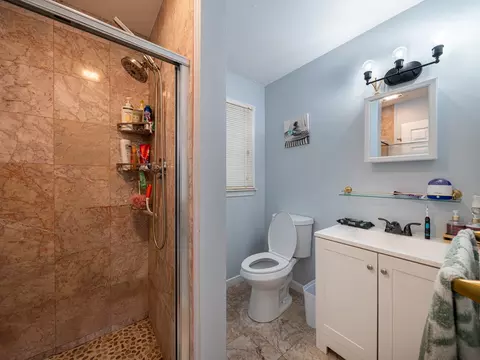 Bath - 8 Spinney Path #4, Lynn, MA 01902 photo 1 of 2