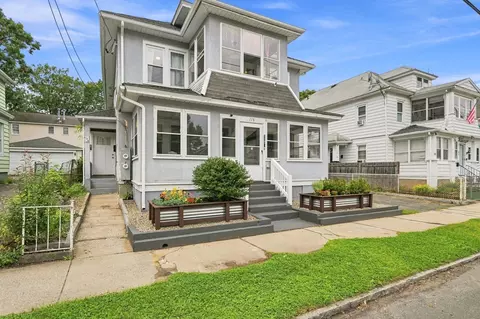 Exterior - 118-120 Commonwealth Ave, Springfield, MA 01108 photo 2 of 8