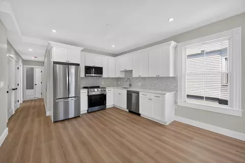533 Washington St #D, Dorchester Center, MA 02124