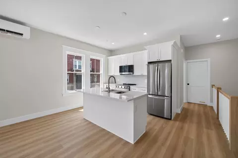 533 Washington St #A, Dorchester Center, MA 02124