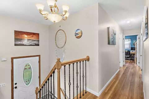 Entry Way - 45 Brook St, Easthampton, MA 01027 photo 2 of 2