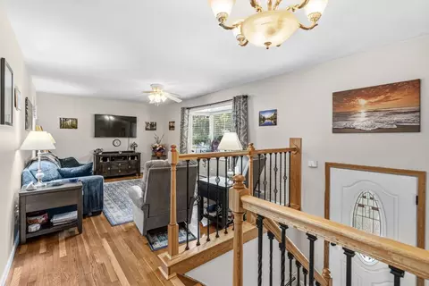 Entry Way - 45 Brook St, Easthampton, MA 01027 photo 1 of 2