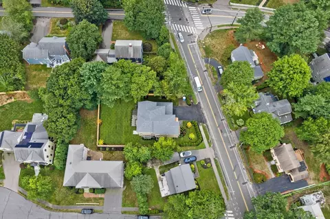 View/Area - 564 Chestnut St, Needham, MA 02492 photo 2 of 3