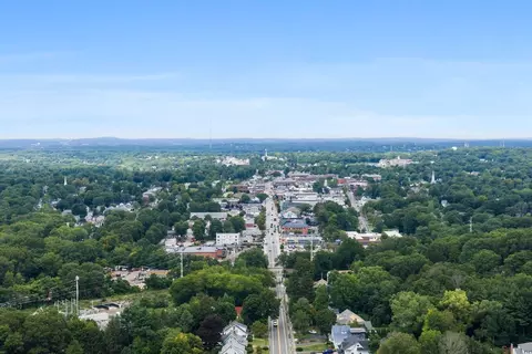 View/Area - 564 Chestnut St, Needham, MA 02492 photo 3 of 3