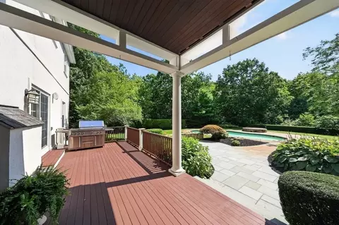 Exterior - 40 Eutaw Ave, Braintree, MA 02184 photo 3 of 4