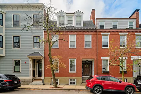 74 Washington St #1, Charlestown, MA 02129