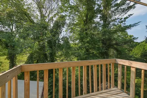 Exterior - 7 Oxyoke Dr, Methuen, MA 01844 photo 3 of 5
