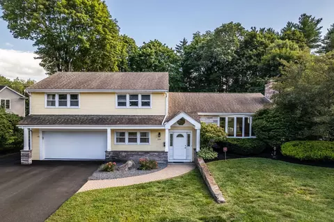 206 Fairview Ave, Brockton, MA 02301