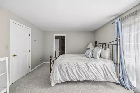 Bedroom - 3 Blue Sky Dr, Hingham, MA 02043 photo 4 of 4