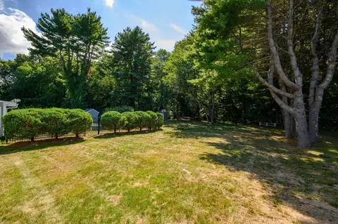 Exterior - 3 Blue Sky Dr, Hingham, MA 02043 photo 6 of 7