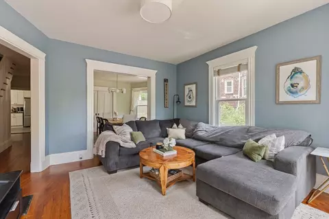39 Mellen St #A, Boston, MA 02124
