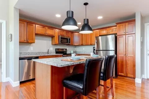 18 Eagle Nest #332, Clinton, MA 01510