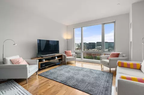 500 Atlantic Ave #16M, Boston, MA 02210