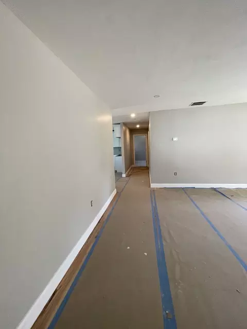 Entry Way - 29 Steele St #A, Worcester, MA 01607 photo 4 of 4