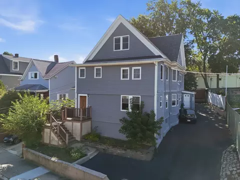 11 Hicks Ave #3, Medford, MA 02155