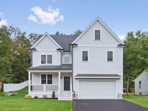 113 Warwick Ave, Waltham, MA 02452