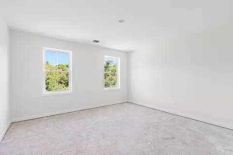 Bedroom - 38 Hemlock St, Douglas, MA 01516 photo 1 of 8
