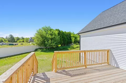 Exterior - 38 Hemlock St, Douglas, MA 01516 photo 3 of 12