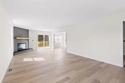 Living - 38 Hemlock St, Douglas, MA 01516 photo 5 of 7