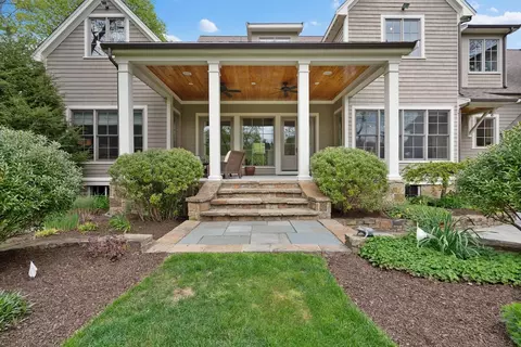 Exterior - 21 Bemis St, Weston, MA 02493 photo 3 of 5