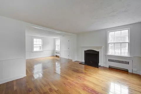 Living - 21 Sycamore Ln, Hingham, MA 02043 photo 2 of 4