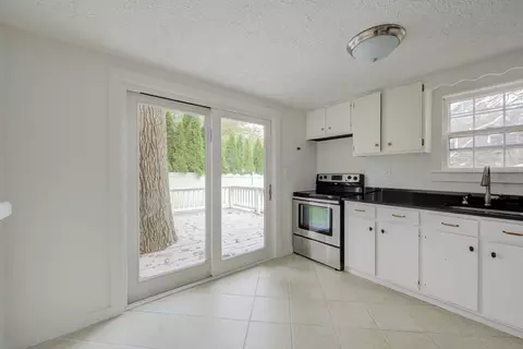Kitchen - 21 Sycamore Ln, Hingham, MA 02043 photo 2 of 2