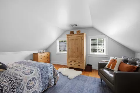 Bedroom - 5 Bartlett St, Marblehead, MA 01945 photo 6 of 6