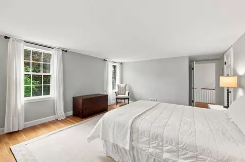 Bedroom - 35 Arthur Ave, Marblehead, MA 01945 photo 3 of 8