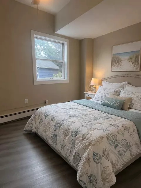 Bedroom - 139 Prospect St # A, Gloucester, MA 01930 photo 2 of 2