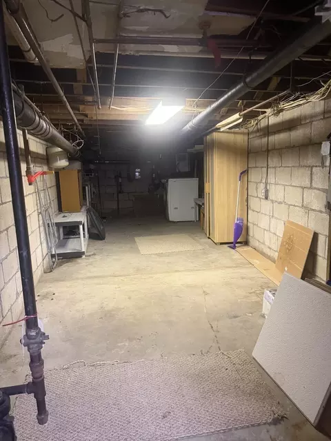 Other - 139 Prospect St # A, Gloucester, MA 01930 photo 5 of 8