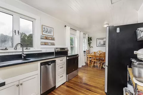 Kitchen - 75 Perkins Ave, Hamilton, MA 01982 photo 1 of 3