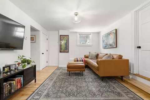 209 Bunker Hill St #1, Boston, MA 02129