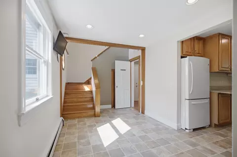 Entry Way - 6 Center Pl # -8, Stow, MA 01775 photo 2 of 5