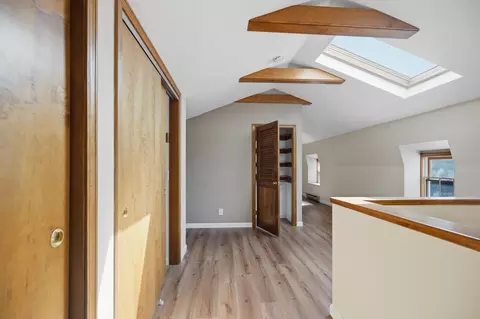 Entry Way - 6 Center Pl # -8, Stow, MA 01775 photo 4 of 5