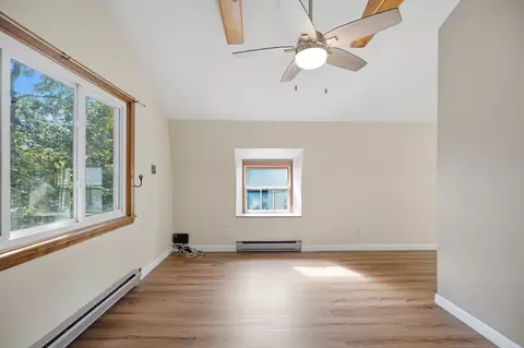 Living - 6 Center Pl # -8, Stow, MA 01775 photo 4 of 4