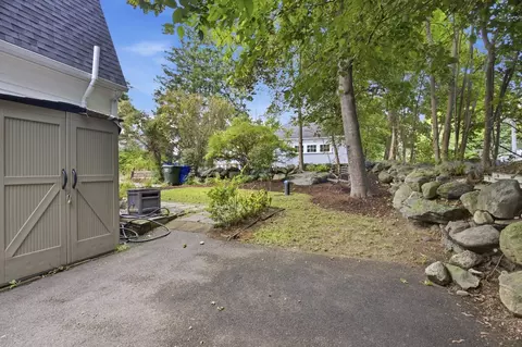 Exterior - 6 Center Pl # -8, Stow, MA 01775 photo 4 of 4