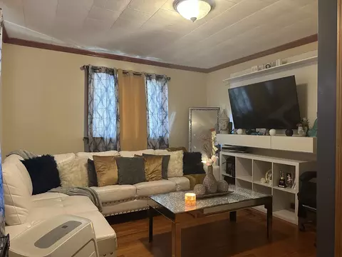 Living - 173-175 Johnson St, Springfield, MA 01108 photo 1 of 4