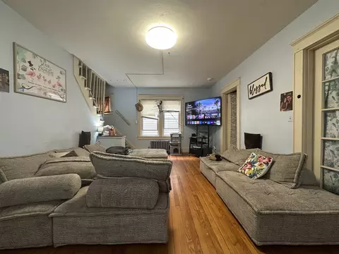 Living - 173-175 Johnson St, Springfield, MA 01108 photo 3 of 4