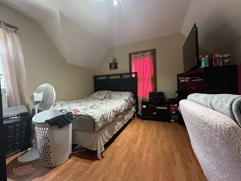 Bedroom - 173-175 Johnson St, Springfield, MA 01108 photo 3 of 5