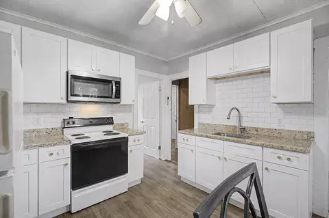 Kitchen - 81 Adams St, Springfield, MA 01105 photo 2 of 4