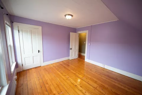 Bedroom - 119 Everett Ave, Athol, MA 01331 photo 5 of 8