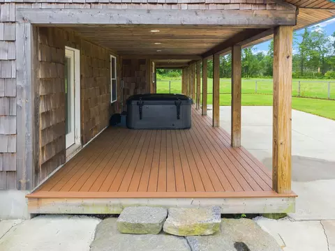 Exterior - 21 Cushing Ln, Acushnet, MA 02743 photo 4 of 6