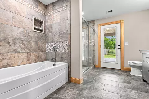 Bath - 21 Cushing Ln, Acushnet, MA 02743 photo 1 of 5