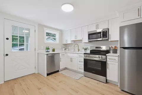 Kitchen - 4 Ryan St, Randolph, MA 02368 photo 2 of 3