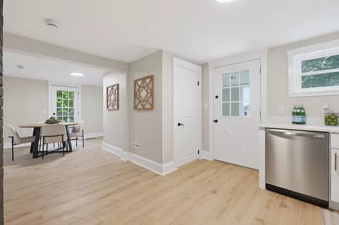 Entry Way - 4 Ryan St, Randolph, MA 02368 photo 2 of 3