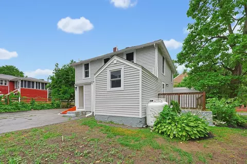 Exterior - 4 Ryan St, Randolph, MA 02368 photo 4 of 8