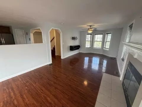 Living - 4 Pearlbush Path, Worcester, MA 01607 photo 3 of 7