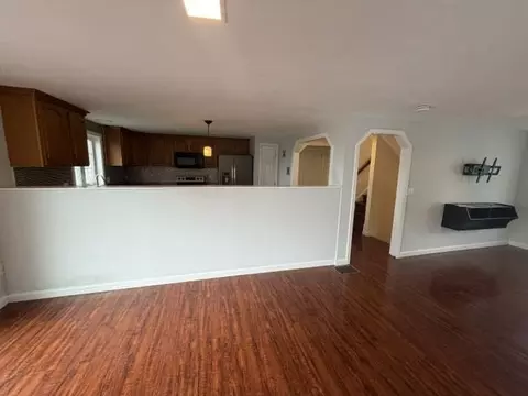 Living - 4 Pearlbush Path, Worcester, MA 01607 photo 4 of 7