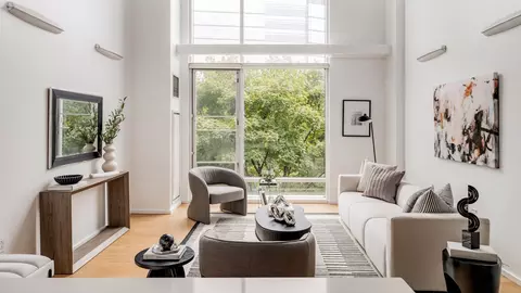 1 Earhart St #316, Cambridge, MA 02141
